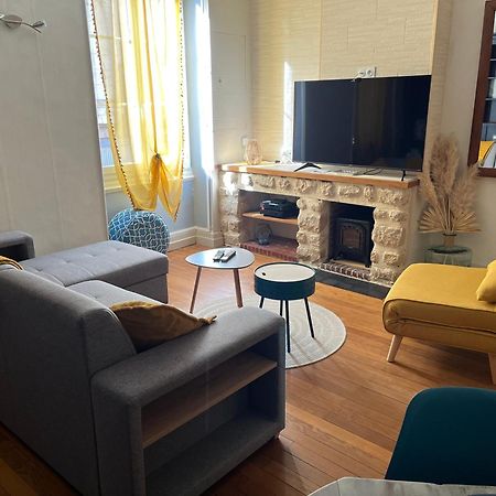 Les Avatars Apartamento Saint-Amand-Mont-Rond Exterior foto